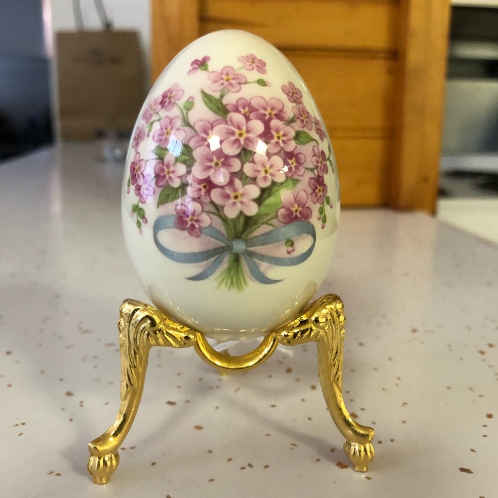 Vintage Decorative Ceramic Egg with Metal Stand